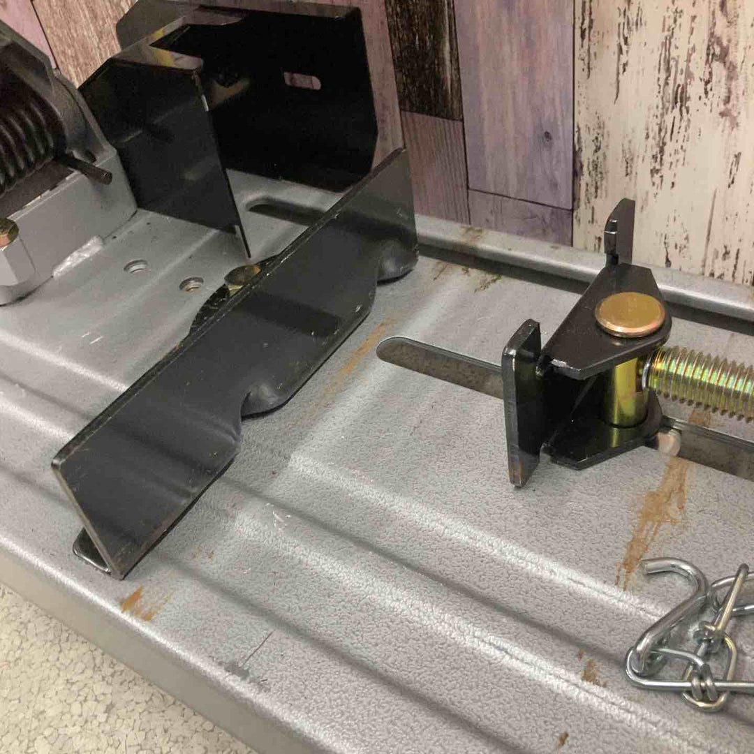 【中古品】◇新ダイワ(Shindaiwa) 308mmチップソーカッター LA120【八潮店】