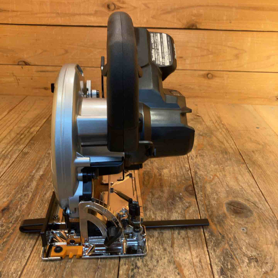 ★マキタ(makita) コードレス丸のこ HS631DZSB【所沢店】