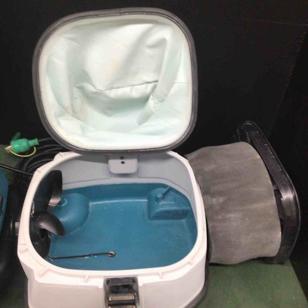 ★マキタ(makita) 集じん機 乾式 484(P)【戸田店】