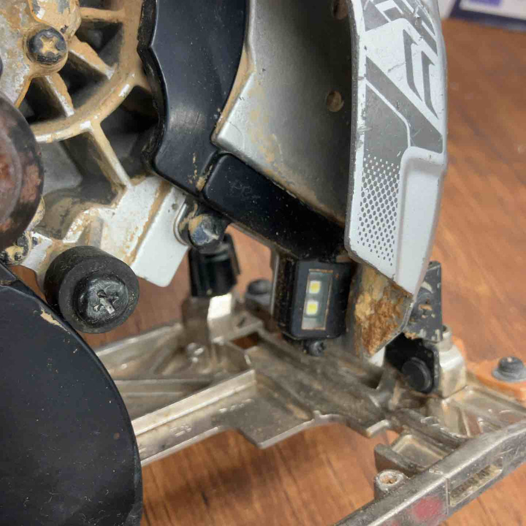 【中古品】マキタ(makita) 電気マルノコ HS6301【所沢店】