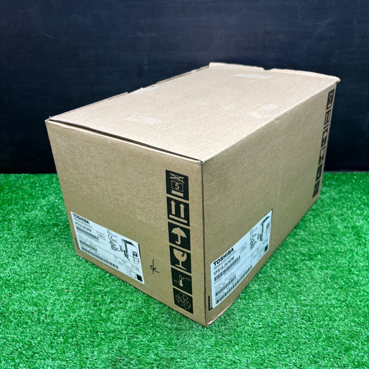 【未使用品】東芝   産業用インバーター 多機能 小型インバータ 三相モーター用 VFS15-2075PM【電材館越谷店】
