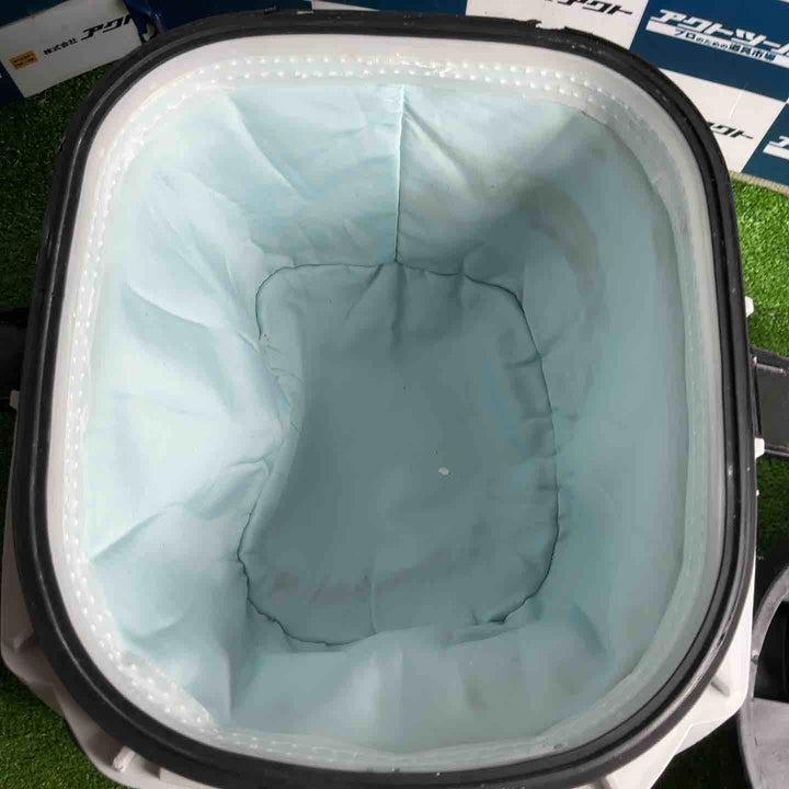 【店頭受取り限定】★マキタ(makita) 集じん機 乾式 484(P)【草加店】