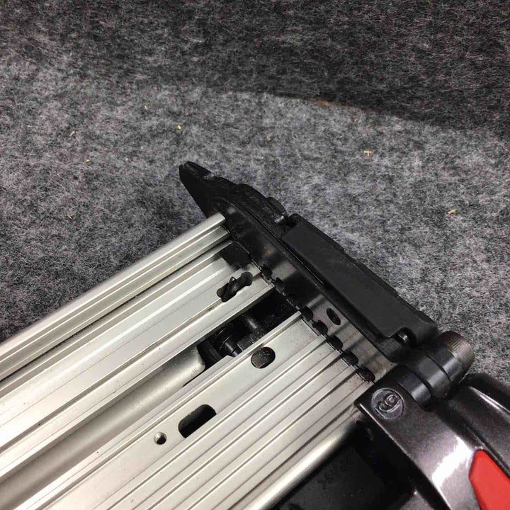 【中古美品】 マックス/MAX 高圧フィニッシュネイラ HA-55SF2(D) 【鴻巣店】