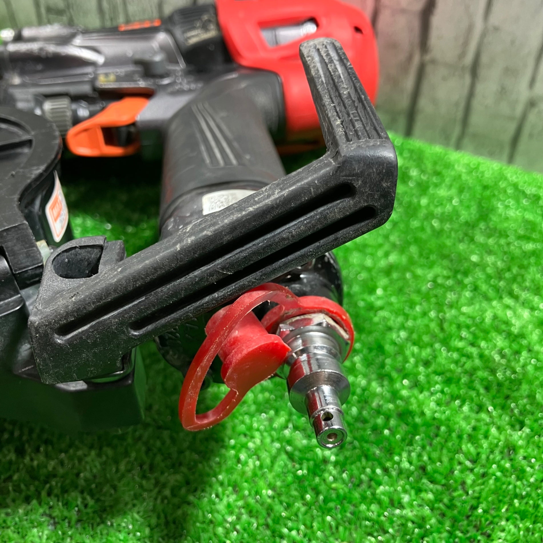 ☆マックス(MAX) 高圧コンクリートピンネイラ HN-25C2 ※メーカー修理品