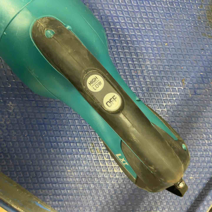 ☆マキタ(makita) コードレスクリーナ CL181FDZ【草加店】