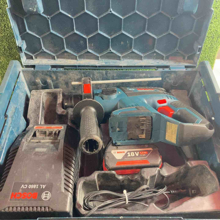 ★ボッシュ(BOSCH) コードレスハンマドリル GBH18V-EC【川崎店】