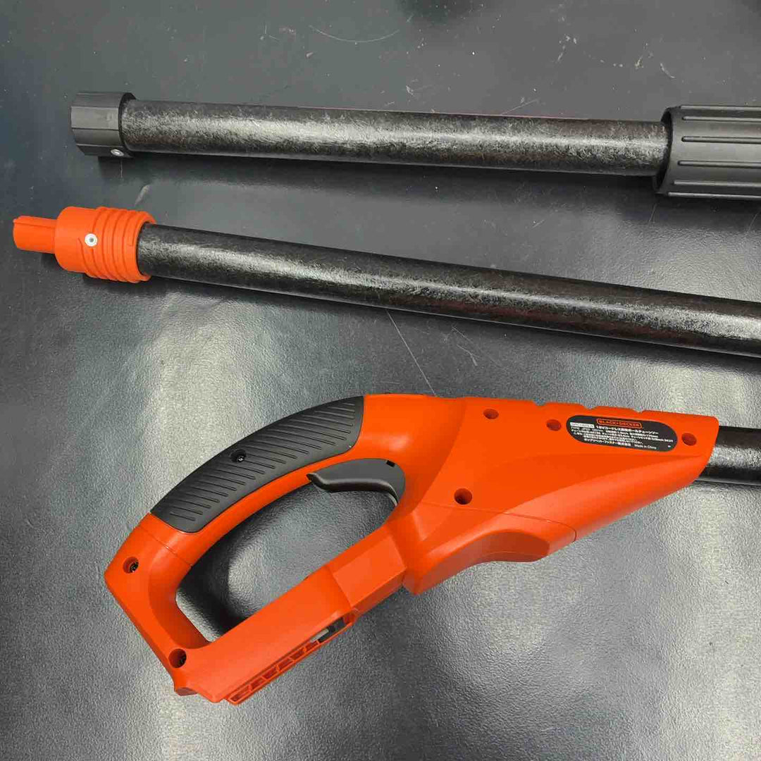 Black&Decker(ブラックアンドデッカー) コードレス高枝ポールチェーンソー GPC1820LN【藤沢店】