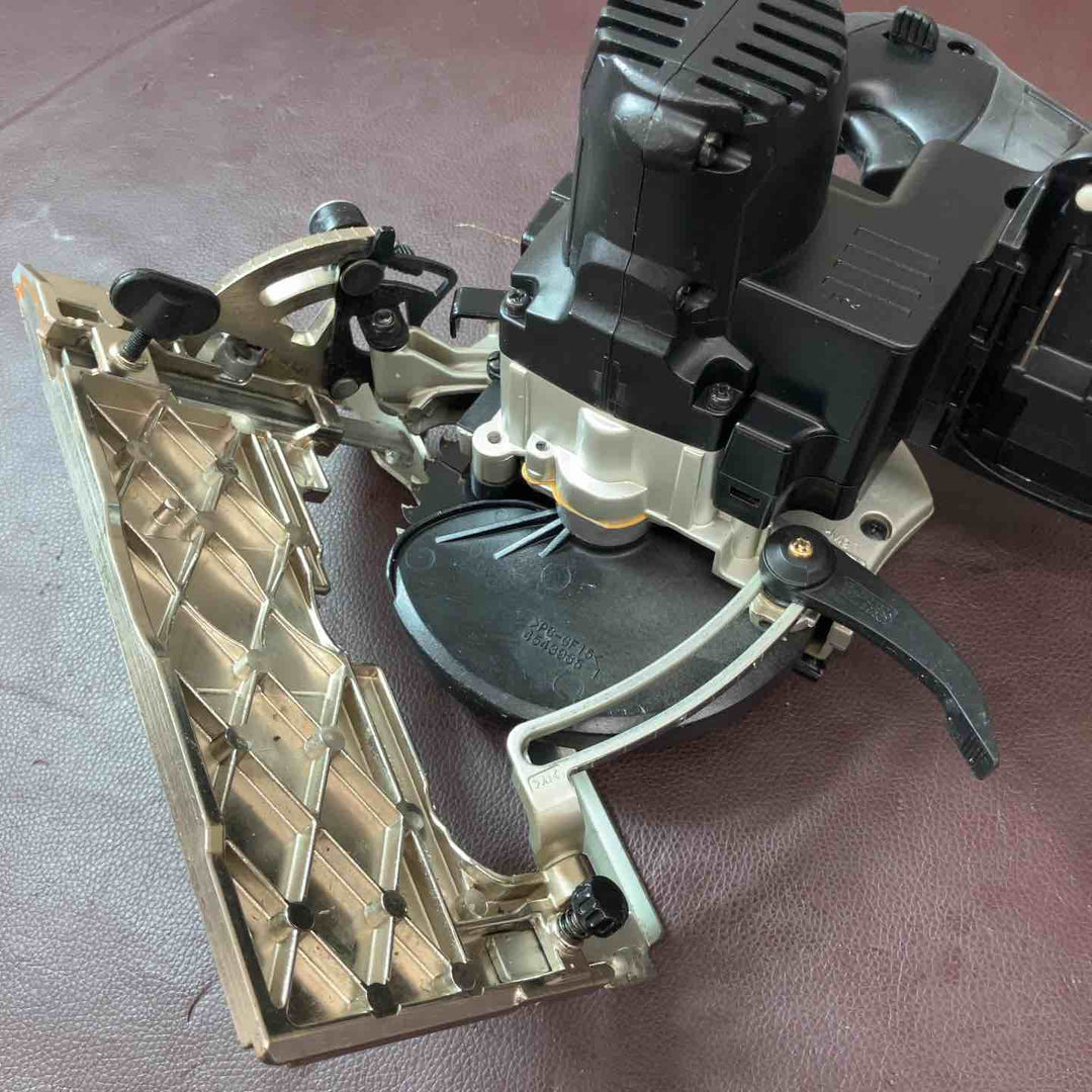 【中古品】 マキタ(makita) 18V 125㎜ コードレス丸のこ HS471DZB マルノコ 【東大和店】