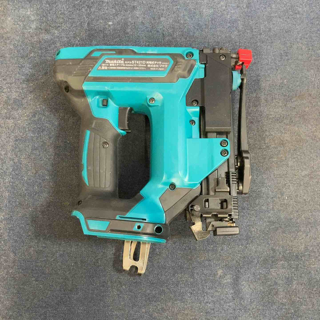 ★マキタ(makita) コードレスタッカ ST421DRG【八潮店】
