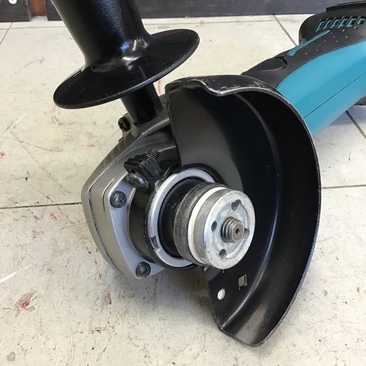 【中古品】 マキタ/makita 100mmコードレスディスクグラインダー GA400DZ 【鴻巣店】