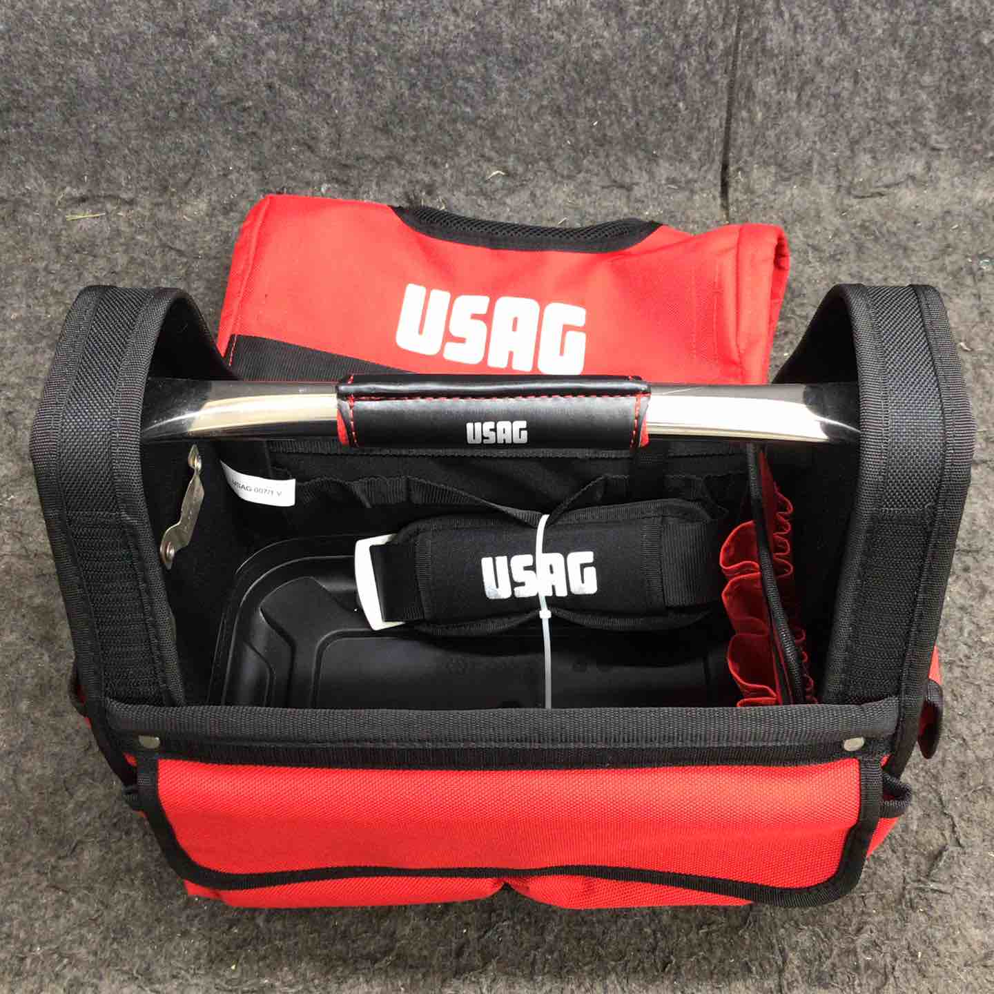USAC  ウーザックツールバック14㌅　007/1V  新品未使用 Amazon.co.jp: USAG ツールバッグ14インチ : DIY・工具・ガーデン
