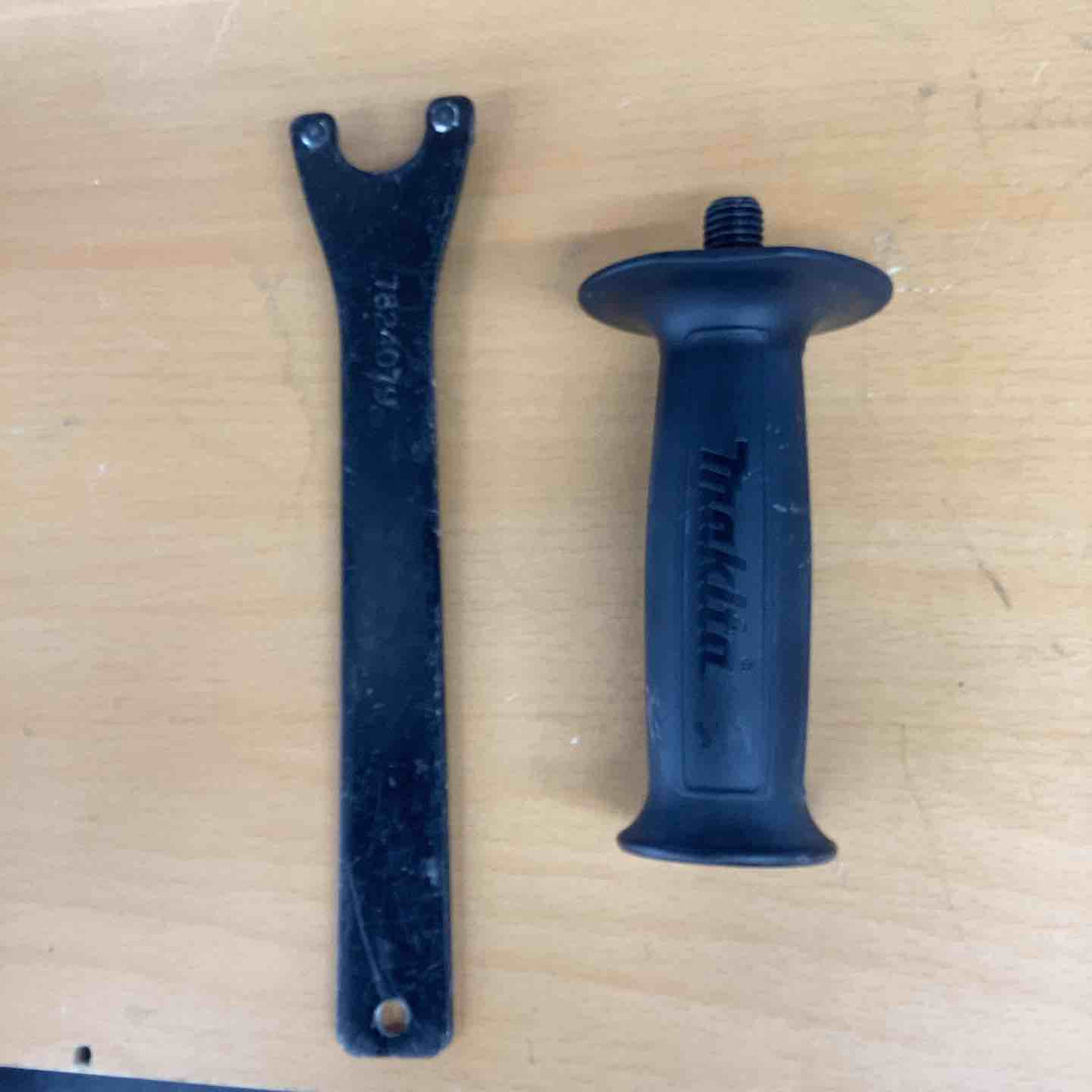 ★マキタ(makita) 180mmコードレスディスクグラインダ GA700DZ【越谷店】