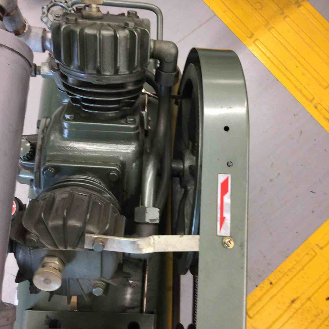 【店頭受取り限定】【165】iwata エアーコンプレッサ SP-22NBR ３馬力直結型【戸田店】