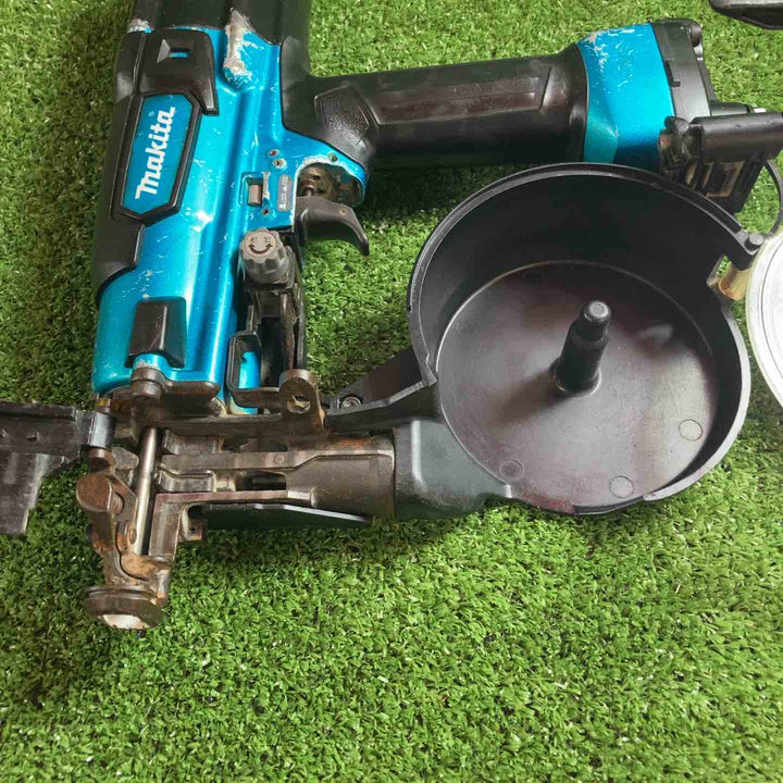 ★マキタ(makita) 高圧エアネジ打ち機 AR411HRM【川崎店】