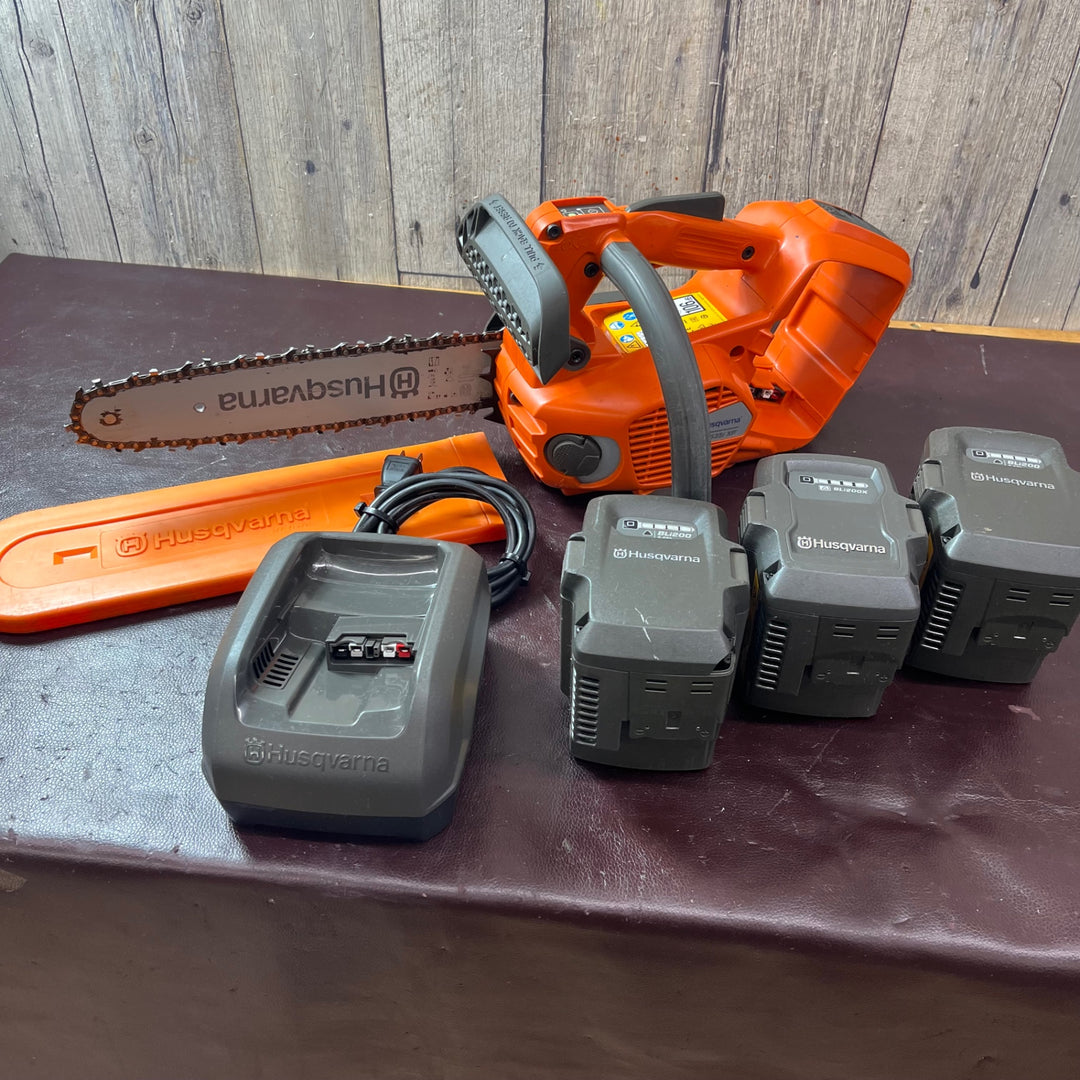 【中古品】◇ハスクバーナ バッテリートップハンドルソー T535i XP バッテリー3個・充電器セット【東大和店】