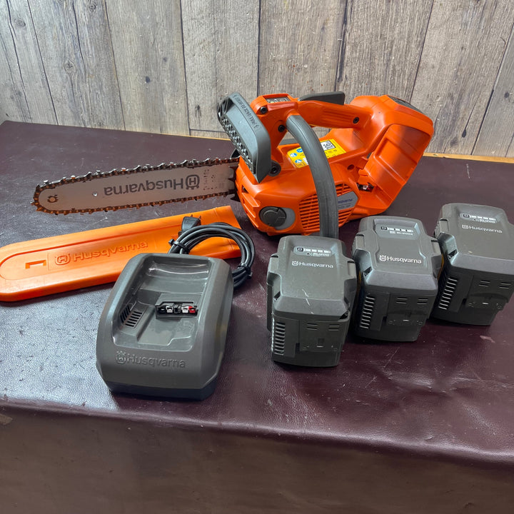 【中古品】◇ハスクバーナ バッテリートップハンドルソー T535i XP バッテリー3個・充電器セット【東大和店】