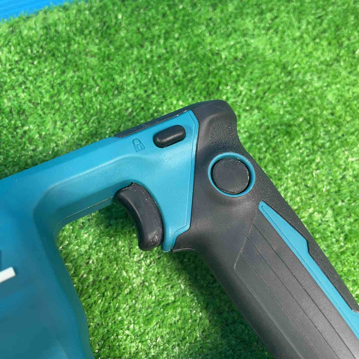 ★マキタ(makita) コードレスかくはん機 UT130DZ【岩槻店】