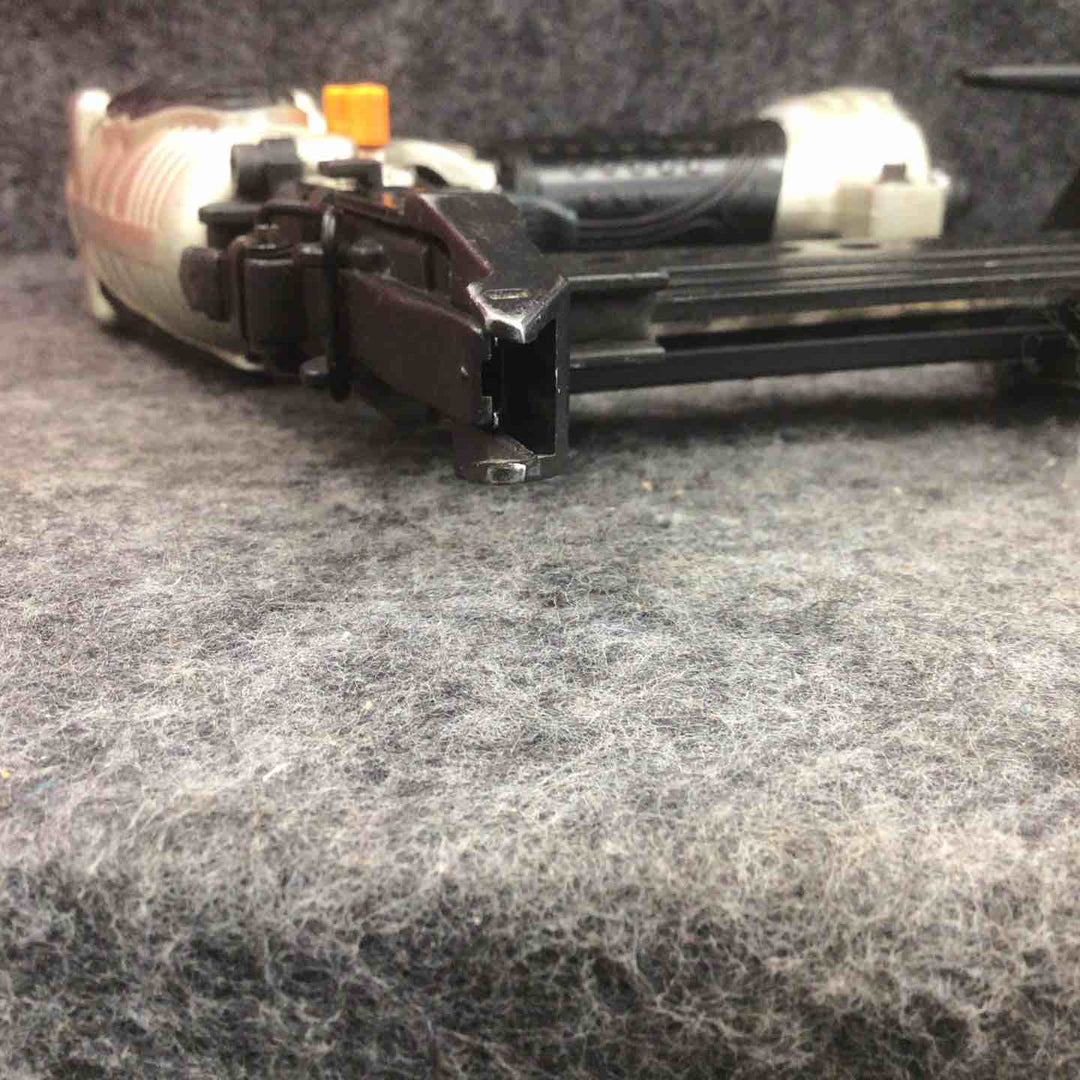 【中古品】 ハイコーキ/HIKOKI 常圧フロアタッカ N5004MF 【鴻巣店】