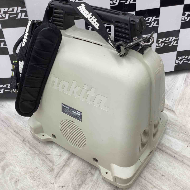 マキタ(makita) エアコンプレッサー AC700 製造業 工業ドリル ハンマー 釘打ち機 DIY エアブラシ スプレーガン 【越谷店】