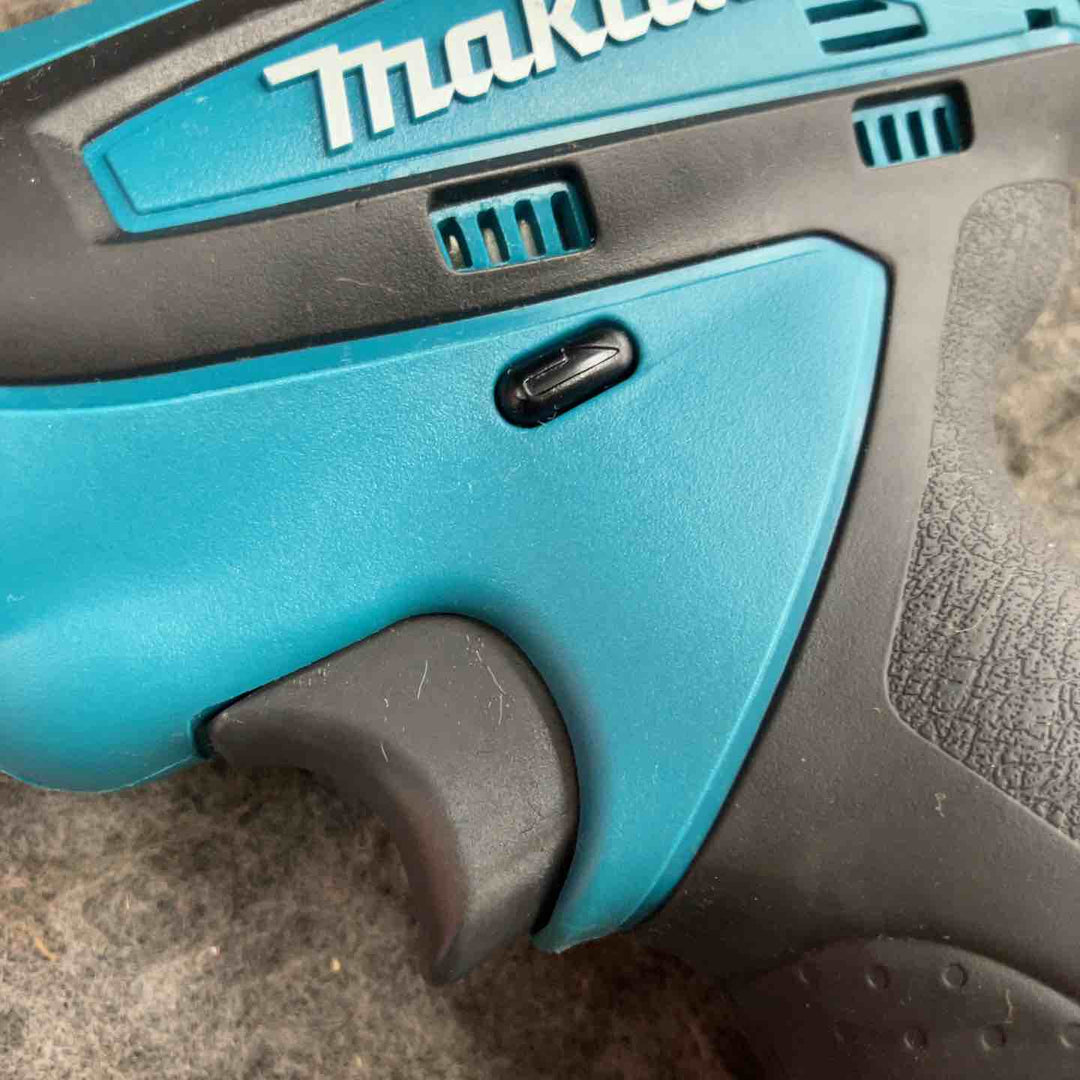 ☆マキタ(makita) コードレスドリルドライバー DF030DZ【鴻巣店】