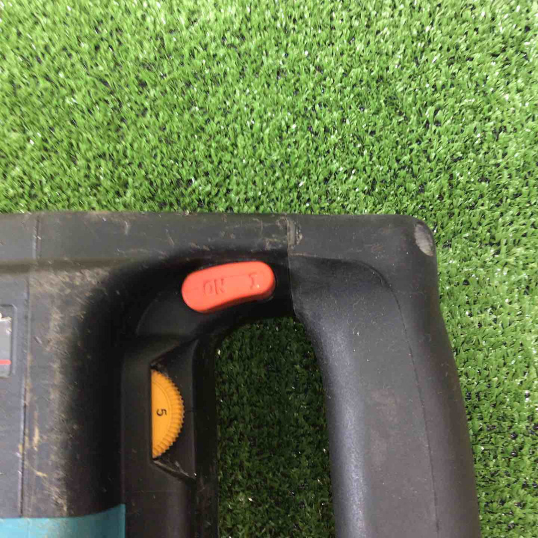 ◇マキタ(makita) 電動ハンマ HM1100C【川崎店】