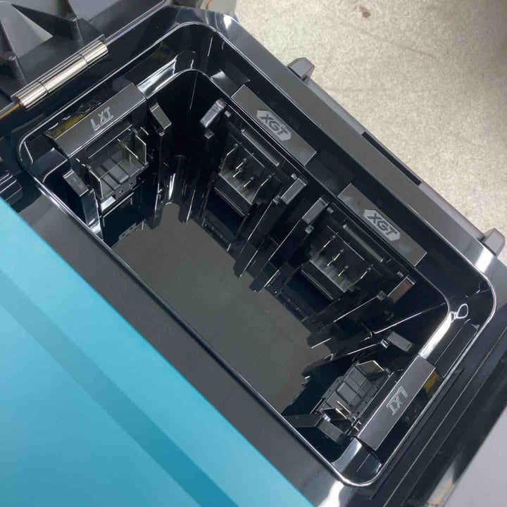 ★マキタ(makita) コードレス冷温庫 CW004GZ【八潮店】