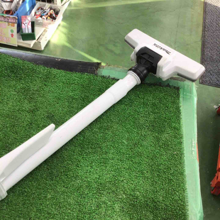 ★マキタ(makita) コードレスクリーナー CL286FDZW【桶川店】