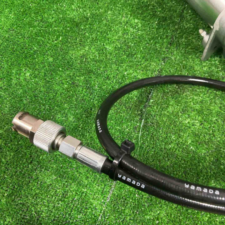 ◇ヤマダ(yamada) 電動式グリースガン EG-400BII EG-400B2【草加店】