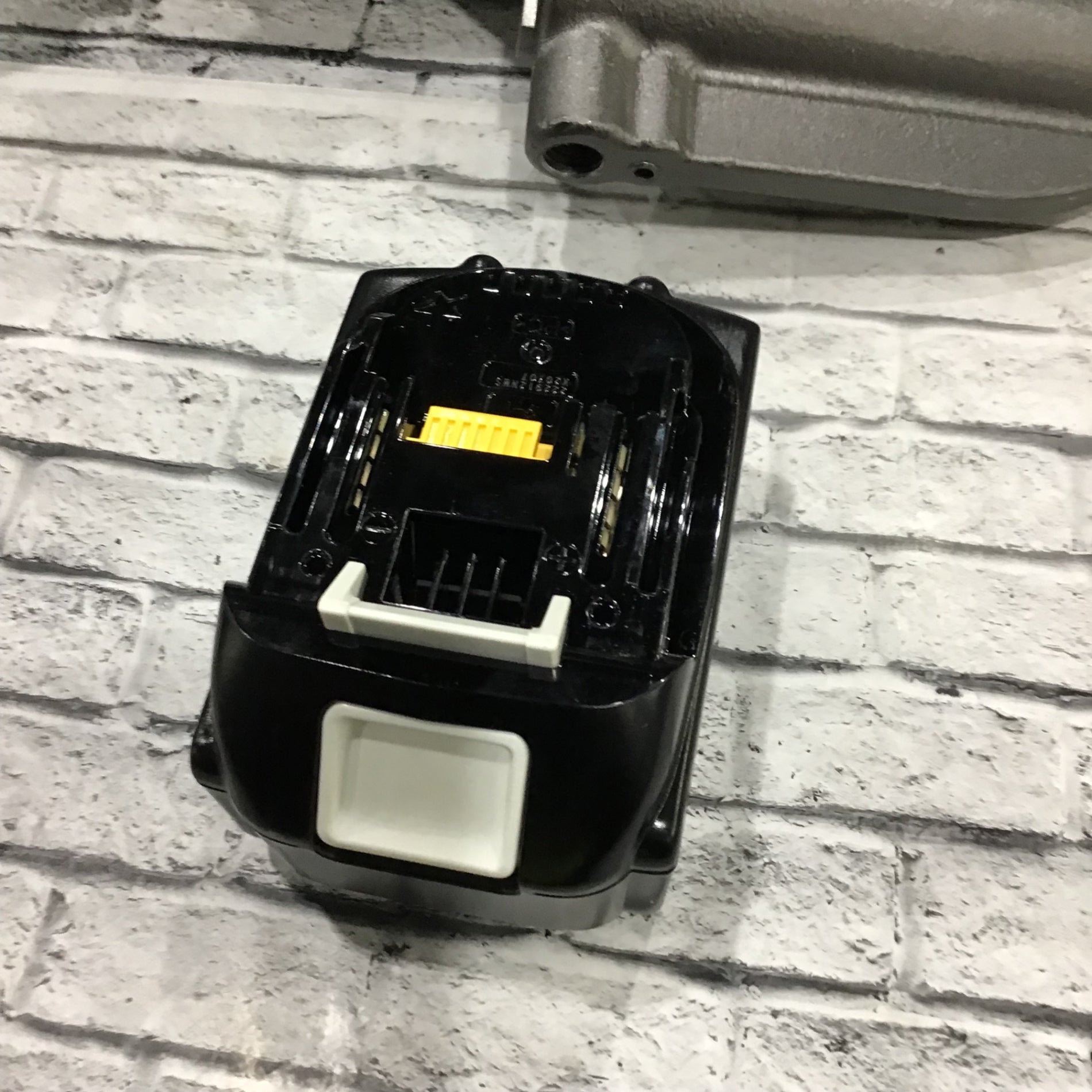 オグラ(Ogura）18V 充電式油圧パンチャー N209WDS バッテリー 充電器