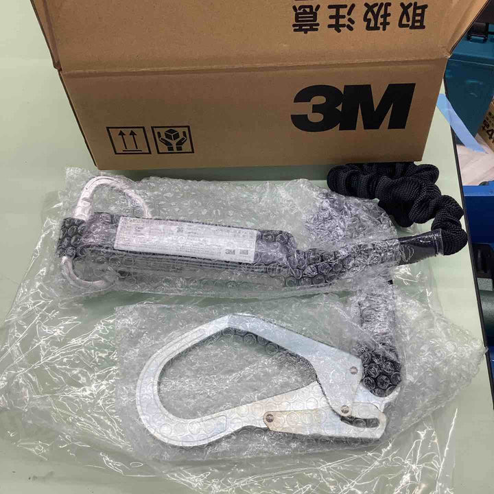 ▼3M EZ-STOP 伸縮式ランヤードスイベル 1.7m 130㎏用 【越谷店】