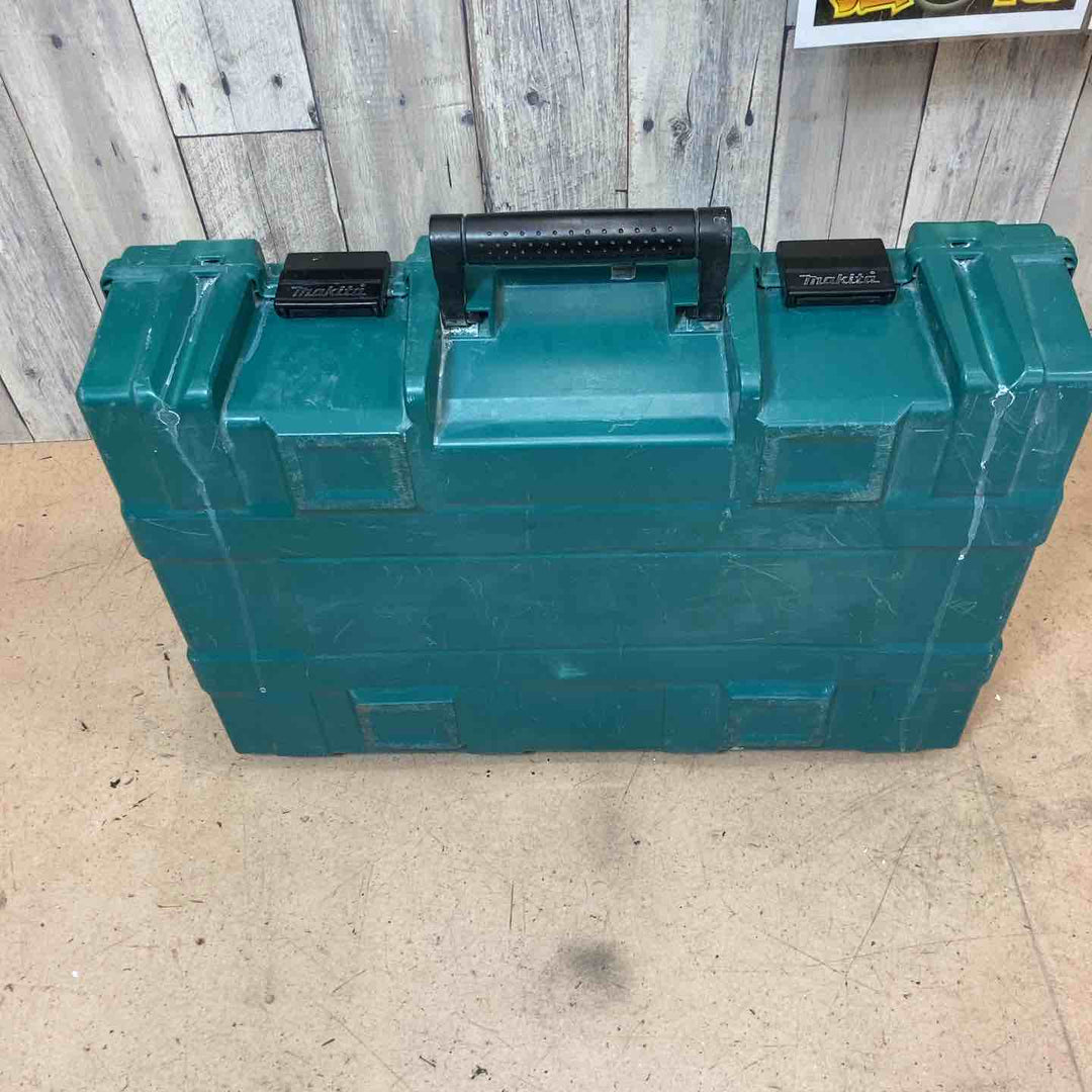 【中古品】 マキタ(makita) 電動ハンマ HM1213C SDSマックス 【東大和店】