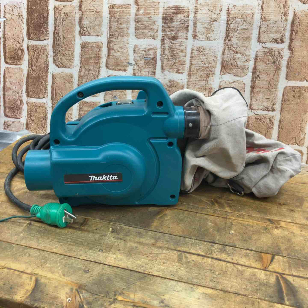 【中古】★マキタ(makita) 小型集じん機 乾式 450(P)【所沢店】