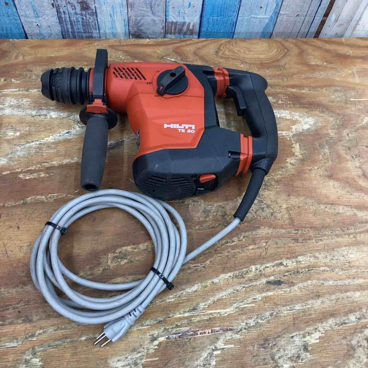 ★ヒルティ(HILTI) コード式ロータリーハンマー TE30【柏店】
