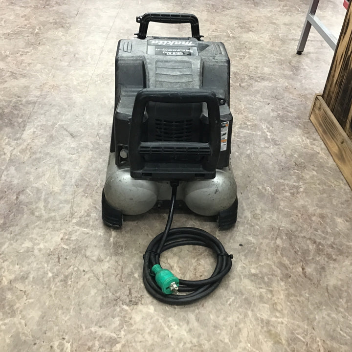 ★マキタ(makita) エアコンプレッサー AC462XLHB パネルヒビあり、ポッキンプラグなし【所沢店】