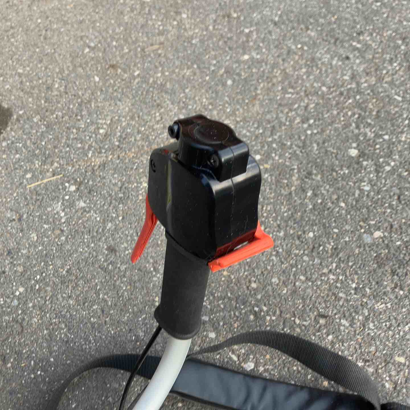 maokunnn（月曜日購入期限） 楽天市場】丸山製作所 BIG-M ＜ エンジン刈払機 草刈り機 BC303RS