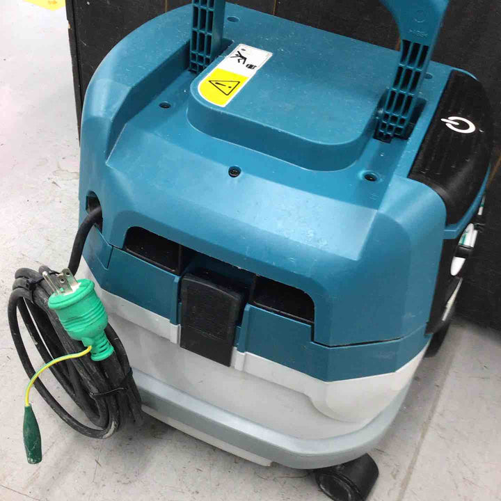 【中古品】★マキタ(makita) 集じん機 乾式 VC0840【戸田店】