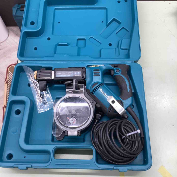 ☆マキタ(makita) オートパックスクリュードライバー 6841R【越谷店】