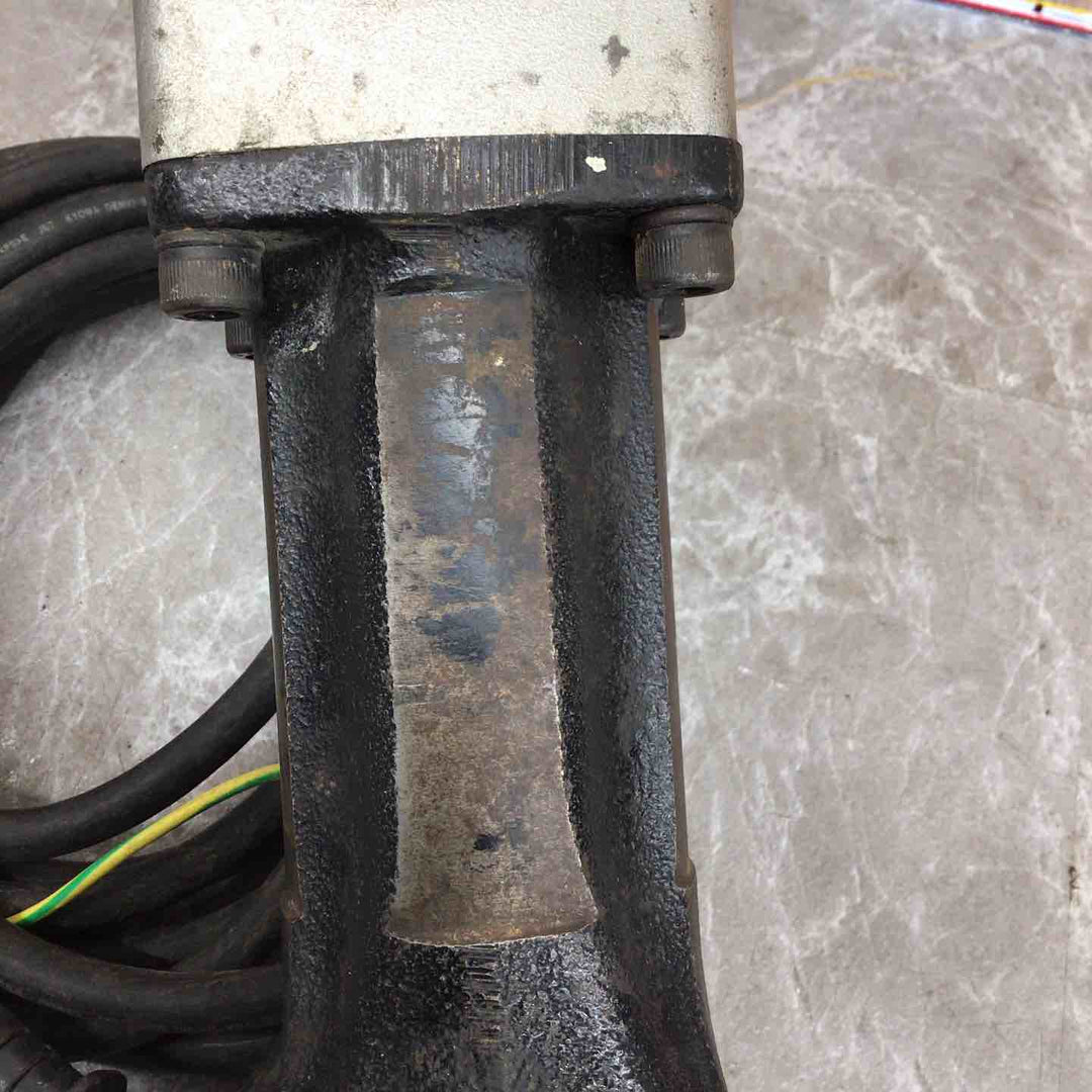 ★マキタ(makita) 電動ハンマ HM1201【八潮店】