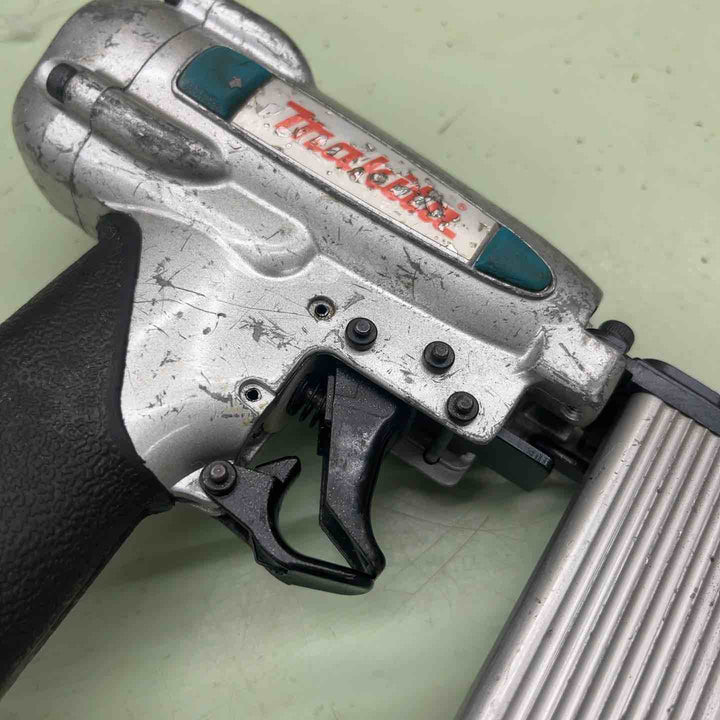 ★マキタ(makita) 常圧ピンネイラ AF351【越谷店】