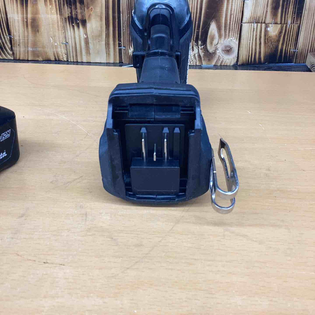 ★マキタ(makita) コードレスインパクトドライバー TD111DSMXB【越谷店】