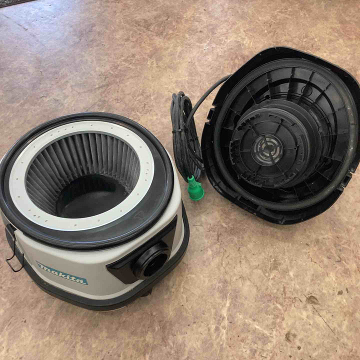 ◇マキタ(makita) 乾式 集じん機 482(P)【所沢店】