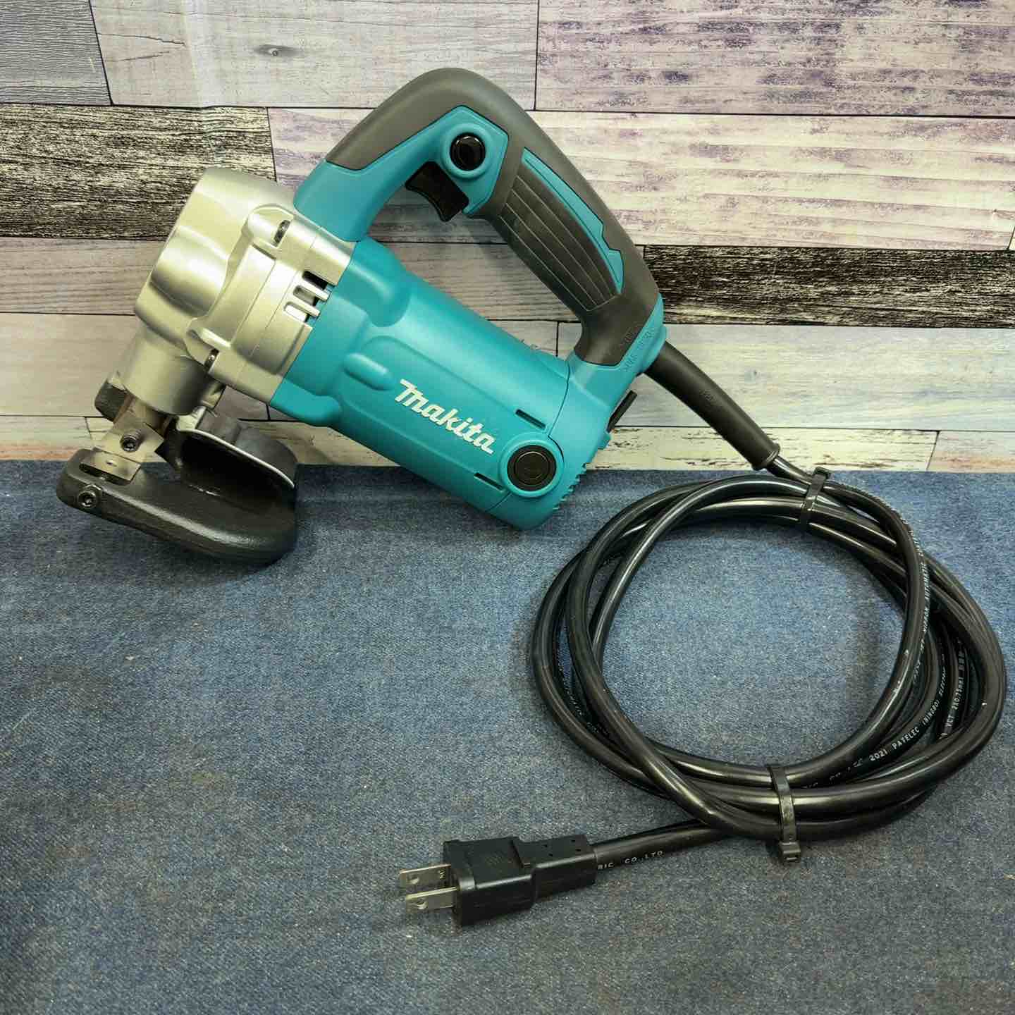 マキタ(makita) シャー 3.2mm JS3201【八潮店】 – アクトツール マキタ(makita) シャー 3.2mm JS3201【八潮店】 – アクトツール