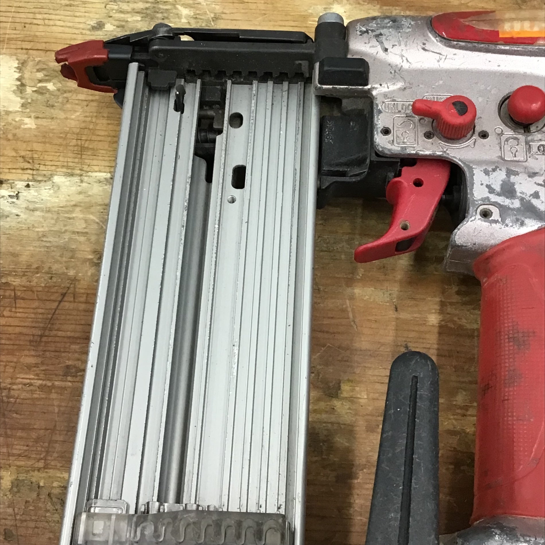 ☆マックス(MAX) 高圧フィニッシュネイラ HA-55SF1(D)【柏店