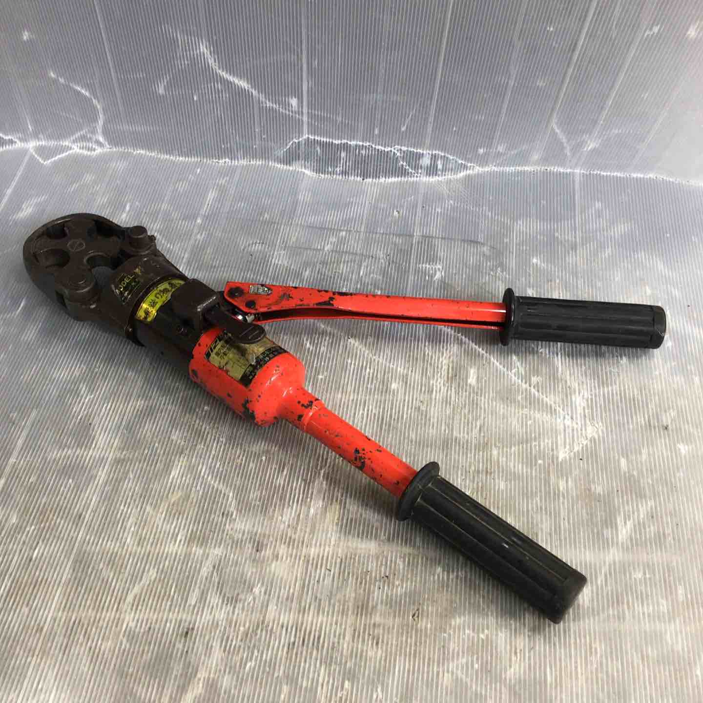 【引取限定 戸畑本店】イズミ　手動圧着工具　9H-2　中古品 引取限定 戸畑本店】イズミ 手動圧着工具 9H-2 中古品