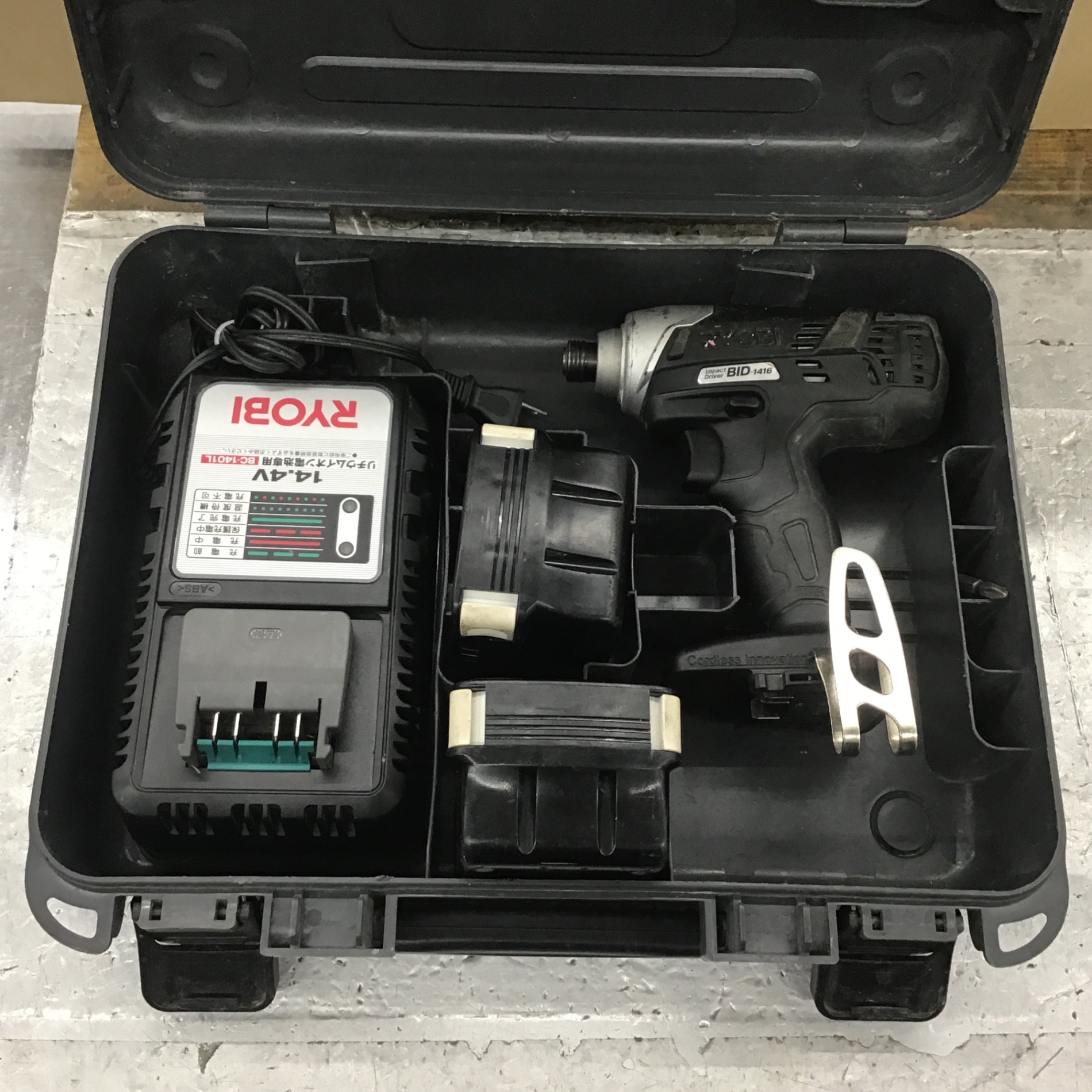 〇リョービ(RYOBI) コードレスインパクトドライバー 14.4V BID-1416