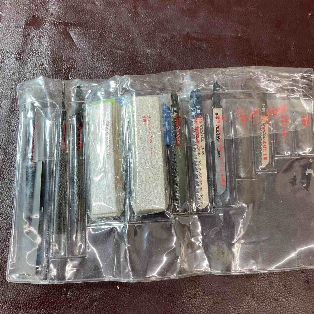 【中古品】マキタ(makita) 小型レシプロソーJR1000FTK 刃多数付属【東大和店】