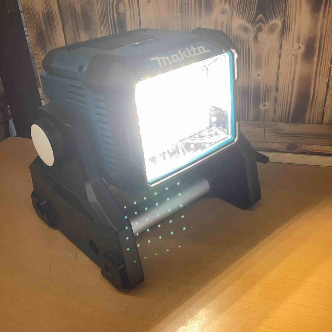 ★マキタ(makita) コードレススタンドライト ML811【越谷店】