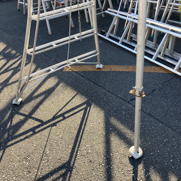 【中古品/店頭受取り限定】園芸用 アルミ三脚 脚立 9尺【東大和店】
