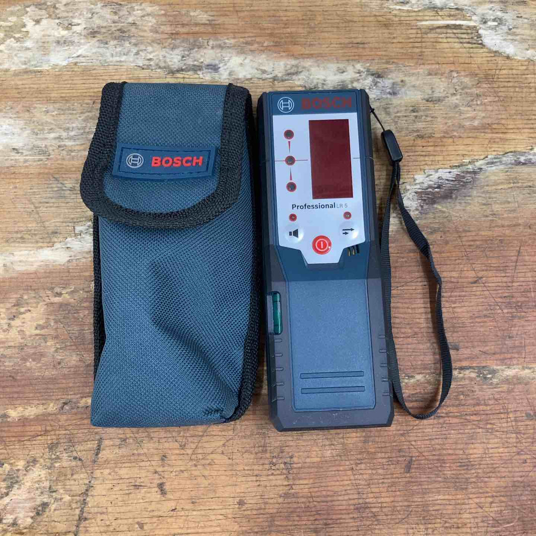 ◇ボッシュ(BOSCH) 電子整準方式 ・レーザー墨出し器 GLL8-40E【柏店】