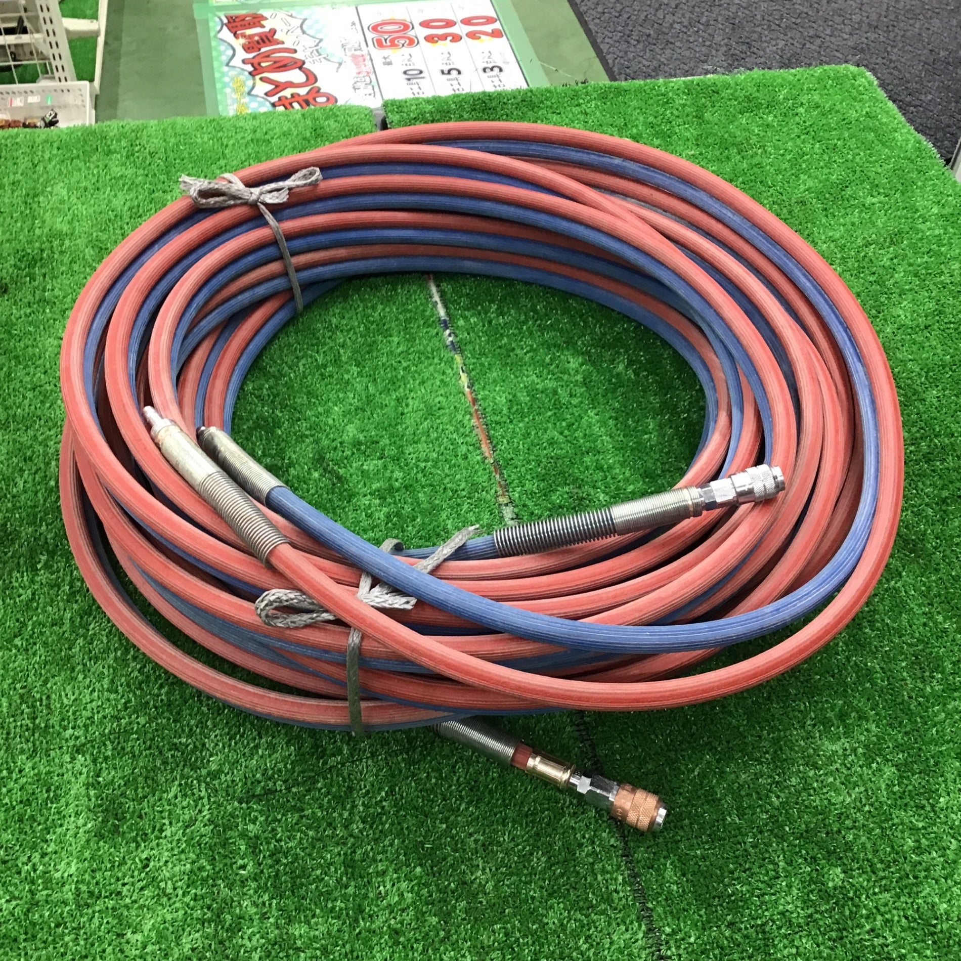 メーカー・型番不明 ガス溶接用ツインガスホース　約25m【野田愛宕店】【店頭取引限定】【中古】管理番号：ITOEX87LXH2O 日東 ツインホース 約20m？ ガス溶接 溶断 酸素 アセチレン 【桶川店